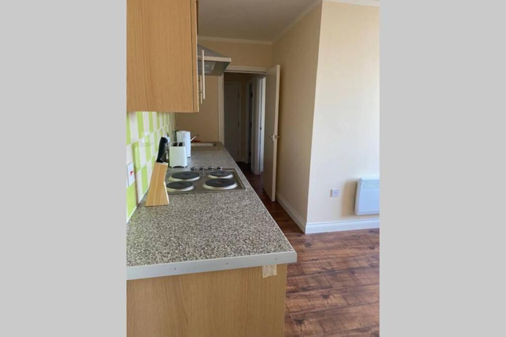 3 Bed Contemporary Crewe Apartment ภายนอก รูปภาพ